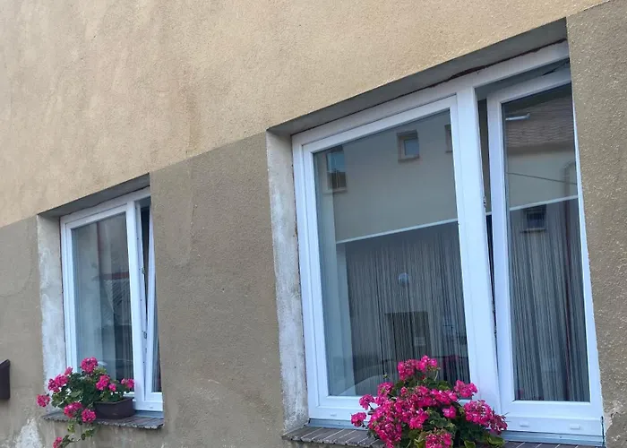 Linda * Klaster Hradiste nad Jizerou